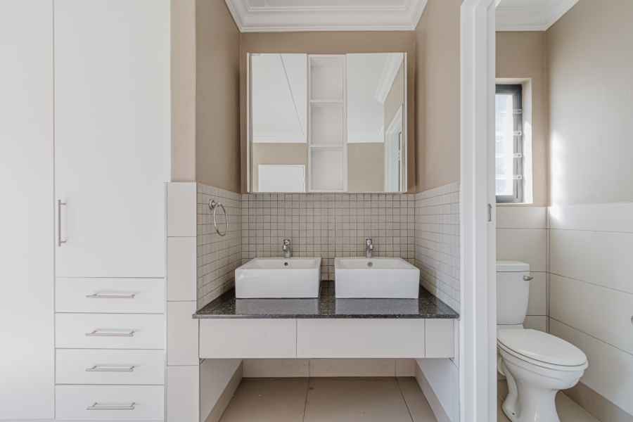 3 Bedroom Property for Sale in Chartwell Gauteng