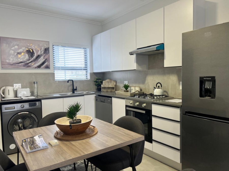To Let 1 Bedroom Property for Rent in Fourways Gauteng
