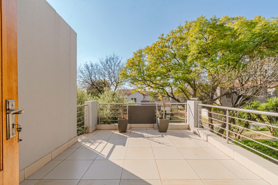 3 Bedroom Property for Sale in Broadacres Gauteng