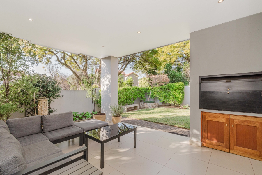 3 Bedroom Property for Sale in Broadacres Gauteng