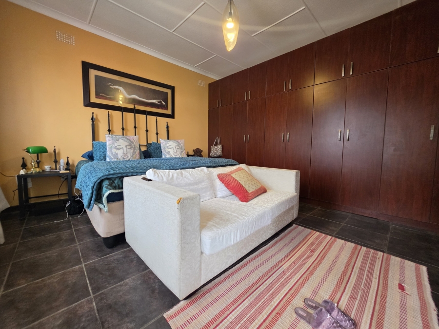 4 Bedroom Property for Sale in Florentia Gauteng