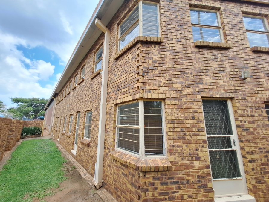 Commercial Property for Sale in Robertville Gauteng