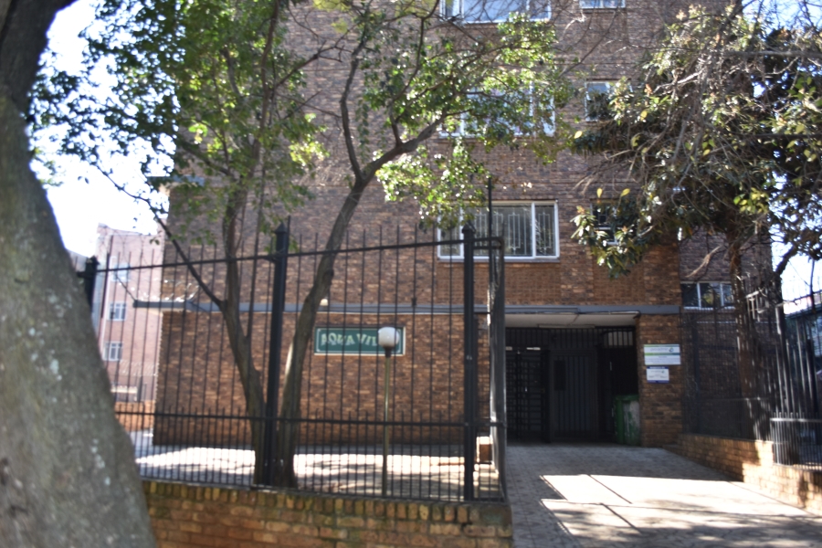 3 Bedroom Property for Sale in Sunnyside Gauteng