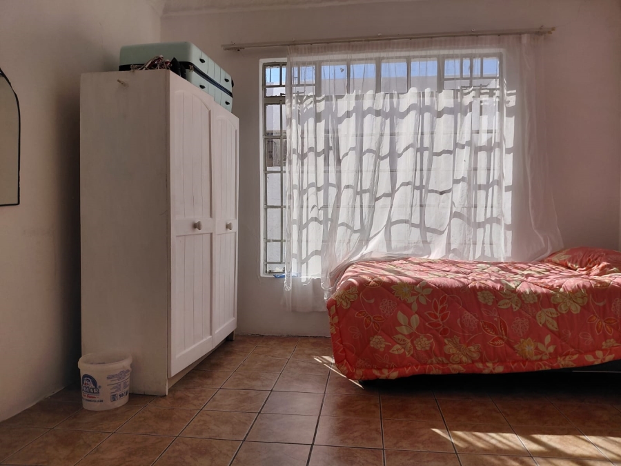 8 Bedroom Property for Sale in Westdene Gauteng