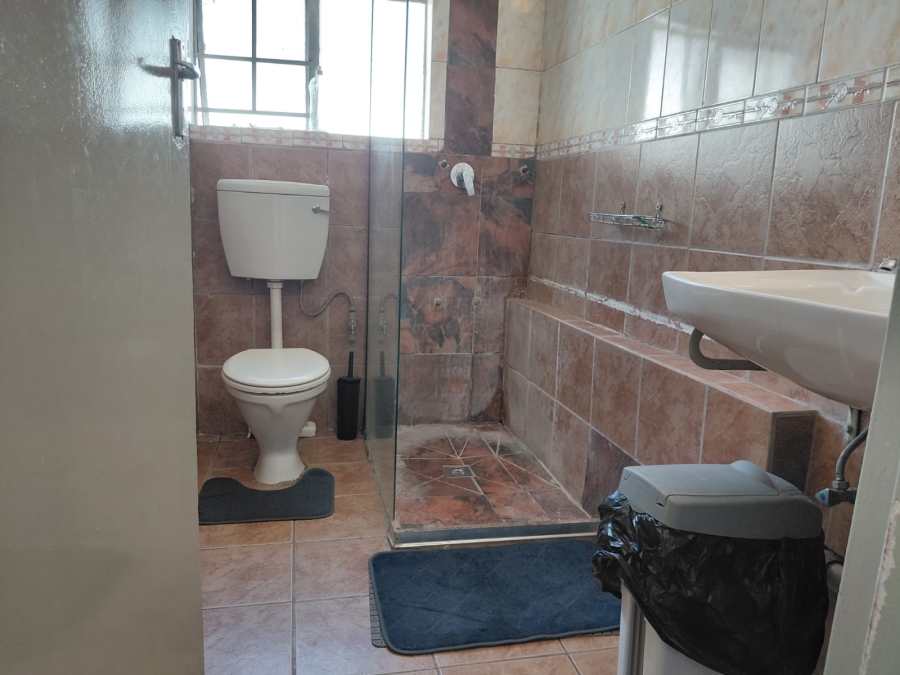8 Bedroom Property for Sale in Westdene Gauteng