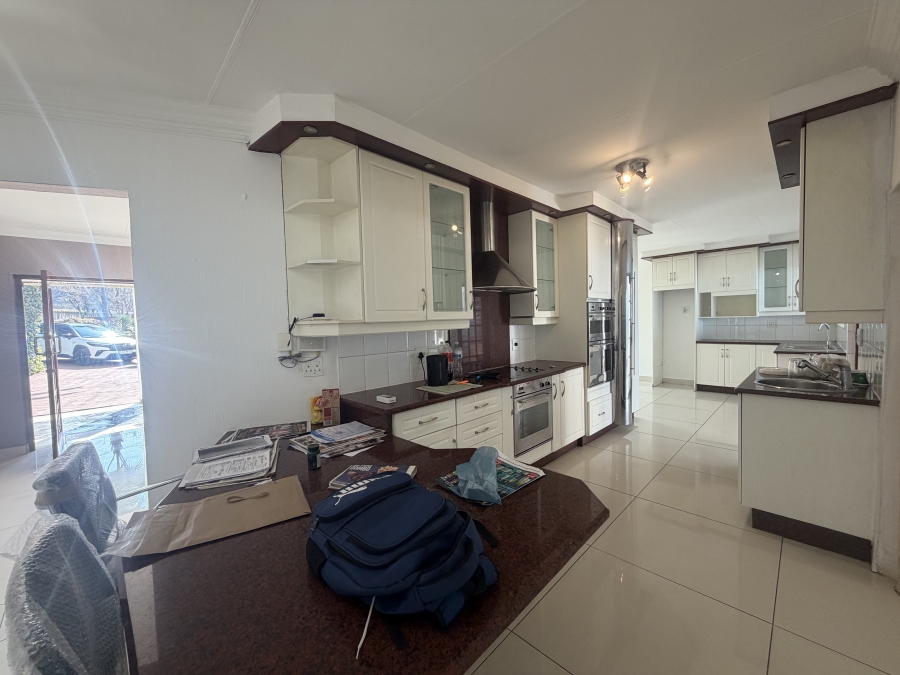 To Let 4 Bedroom Property for Rent in Erasmia Gauteng