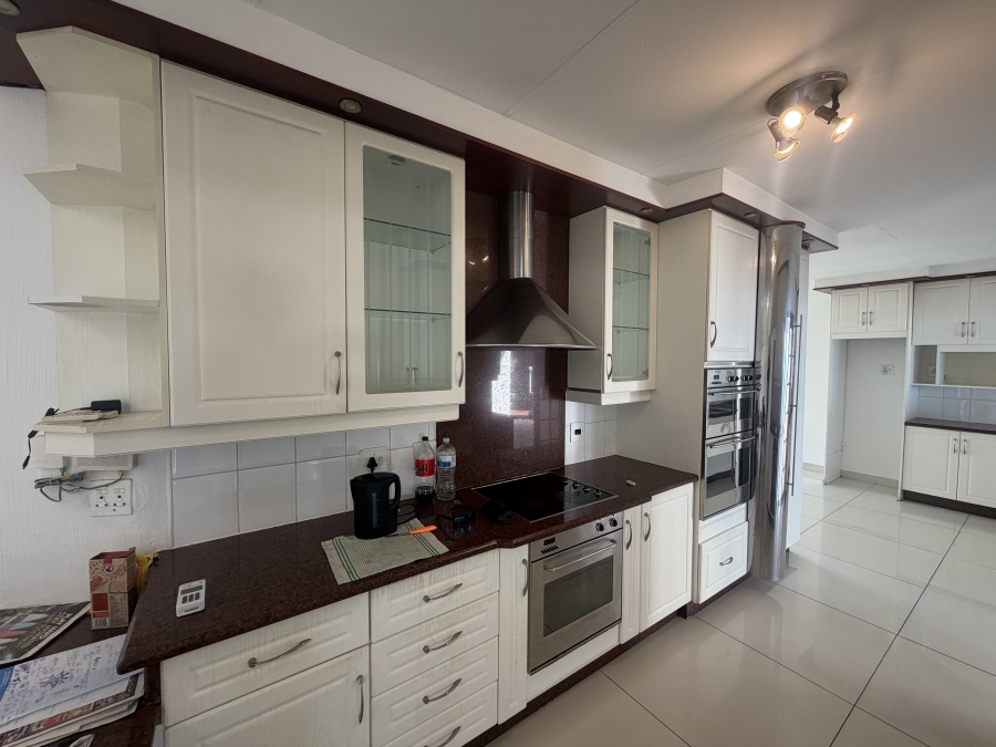 To Let 4 Bedroom Property for Rent in Erasmia Gauteng