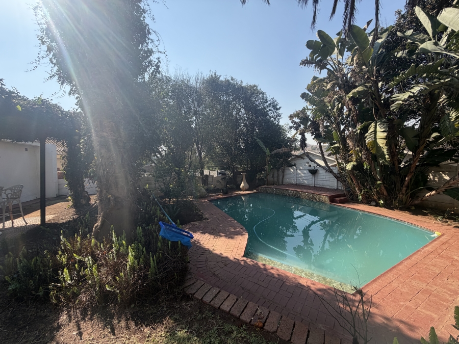 To Let 4 Bedroom Property for Rent in Erasmia Gauteng