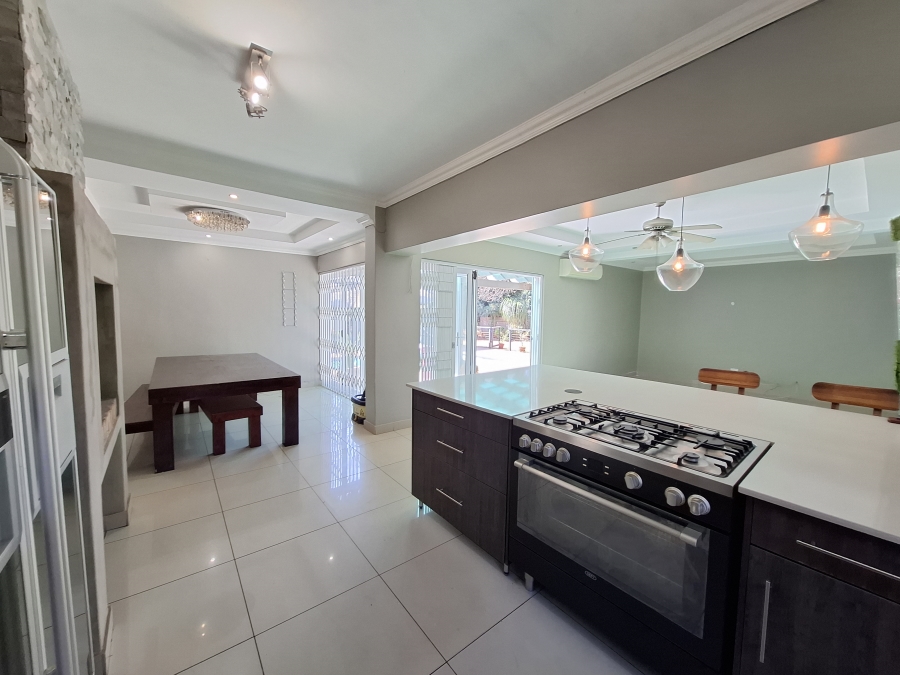 4 Bedroom Property for Sale in Meyerspark Gauteng