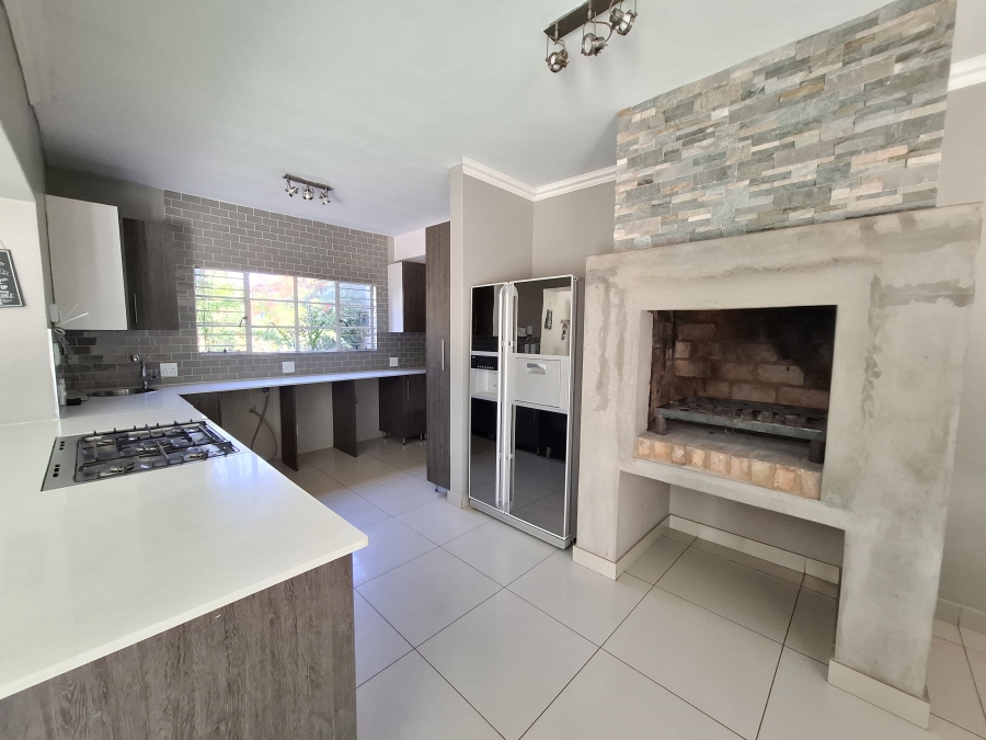 4 Bedroom Property for Sale in Meyerspark Gauteng