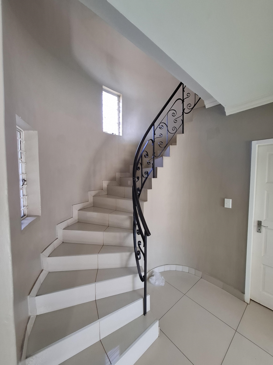 4 Bedroom Property for Sale in Meyerspark Gauteng