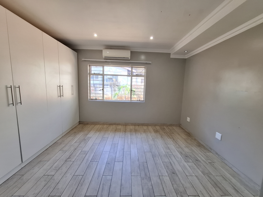 4 Bedroom Property for Sale in Meyerspark Gauteng