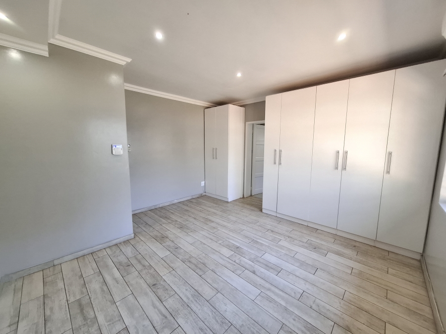 4 Bedroom Property for Sale in Meyerspark Gauteng