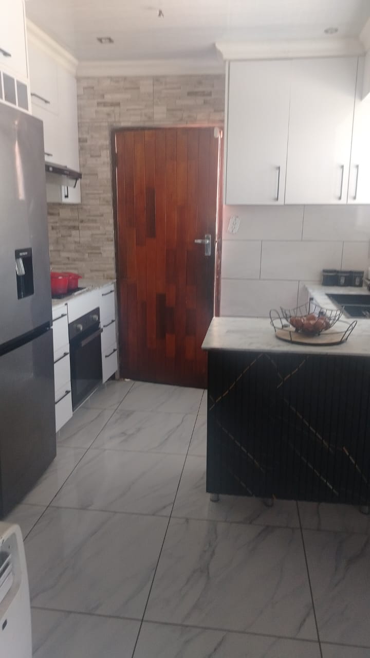 3 Bedroom Property for Sale in Soshanguve VV Gauteng