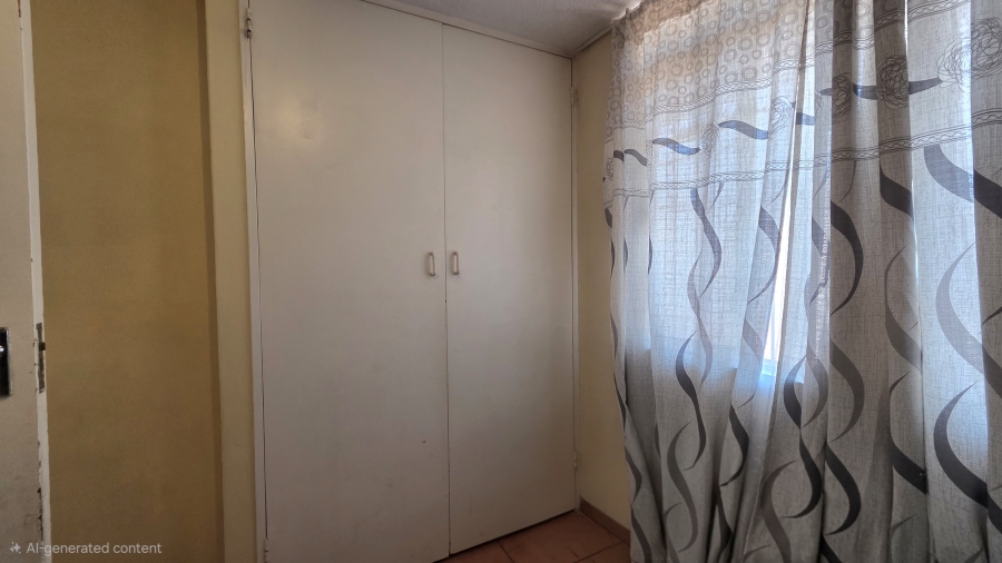 2 Bedroom Property for Sale in Pretoria North Gauteng