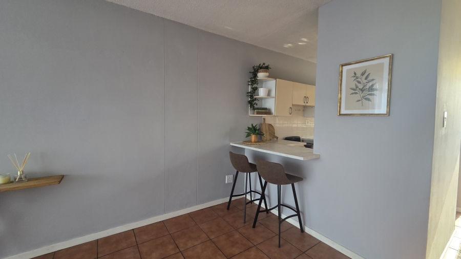 2 Bedroom Property for Sale in Pretoria North Gauteng