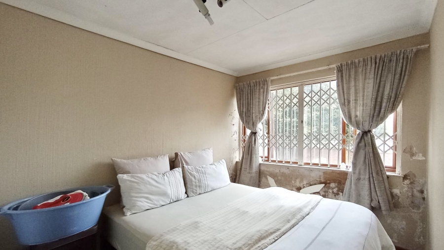 2 Bedroom Property for Sale in Sunninghill Gauteng