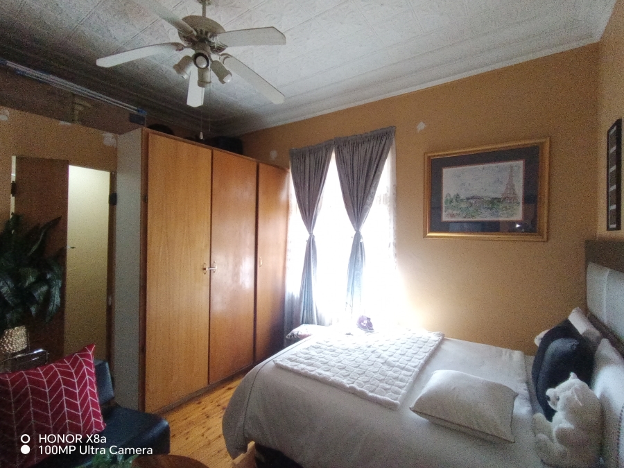 4 Bedroom Property for Sale in Kensington Gauteng