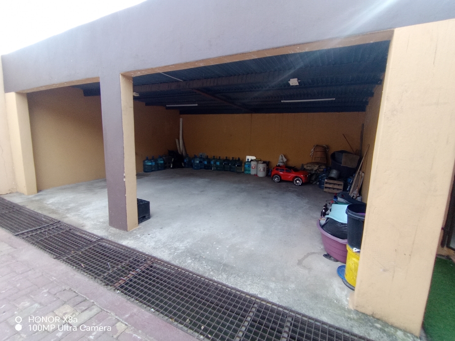 4 Bedroom Property for Sale in Kensington Gauteng