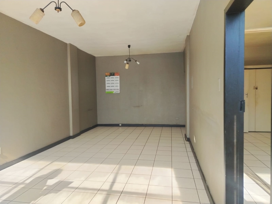 1 Bedroom Property for Sale in Symhurst Gauteng