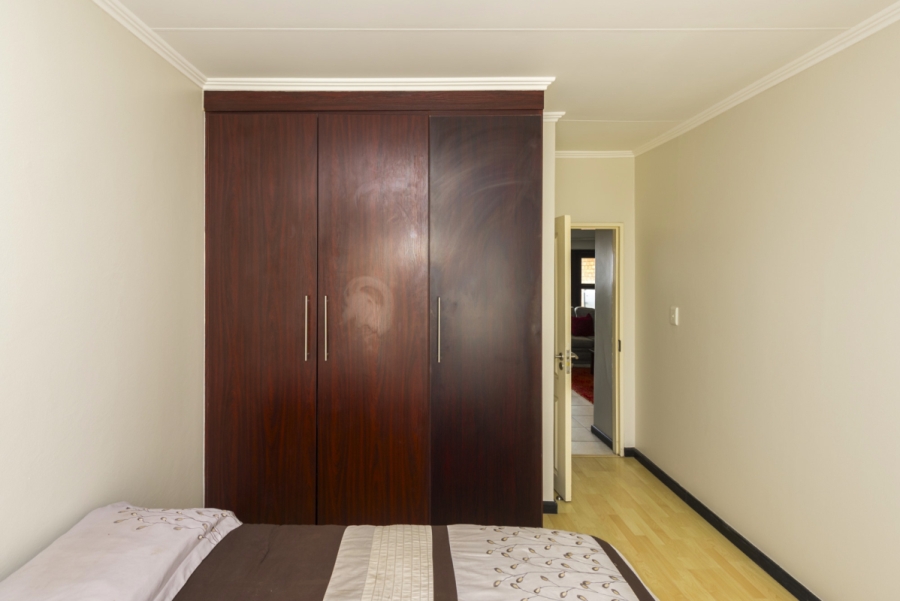 2 Bedroom Property for Sale in Greenstone Hill Gauteng