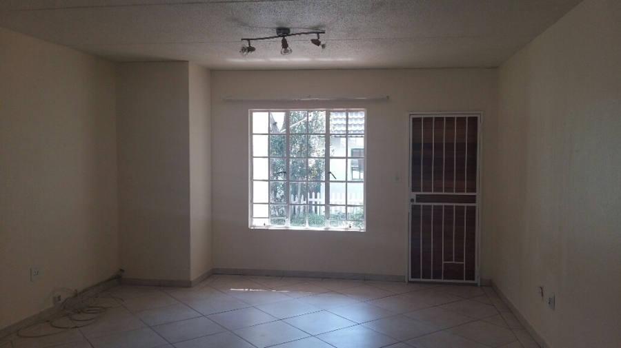 3 Bedroom Property for Sale in Marais Steyn Park Gauteng