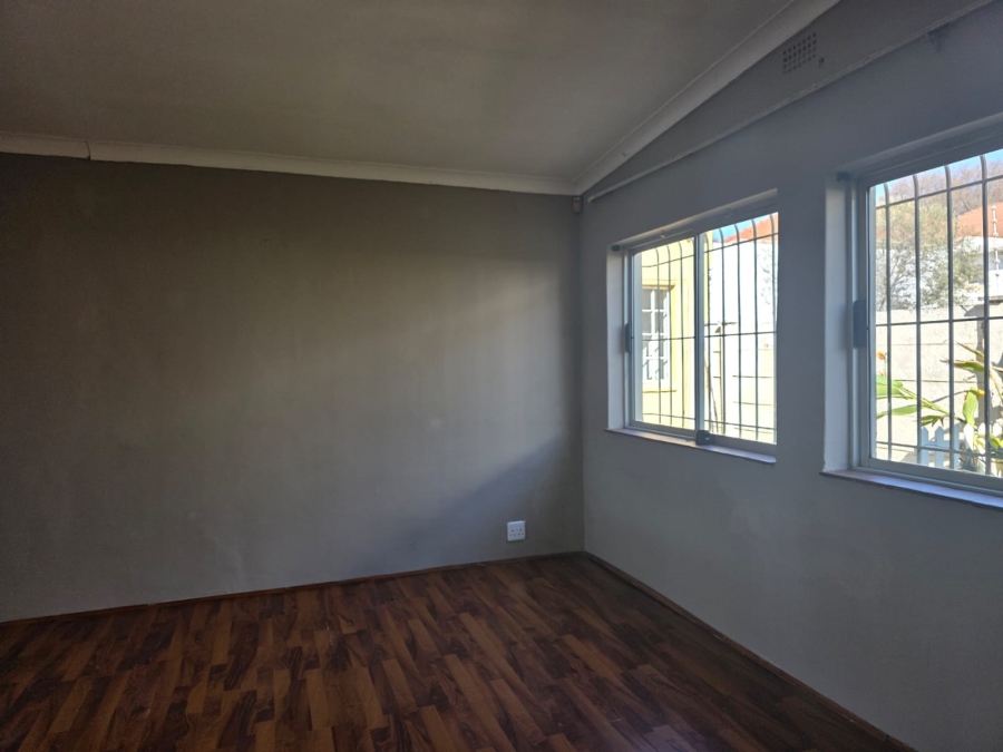 2 Bedroom Property for Sale in Orange Grove Gauteng