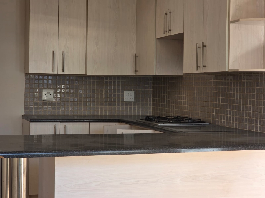 2 Bedroom Property for Sale in Orange Grove Gauteng