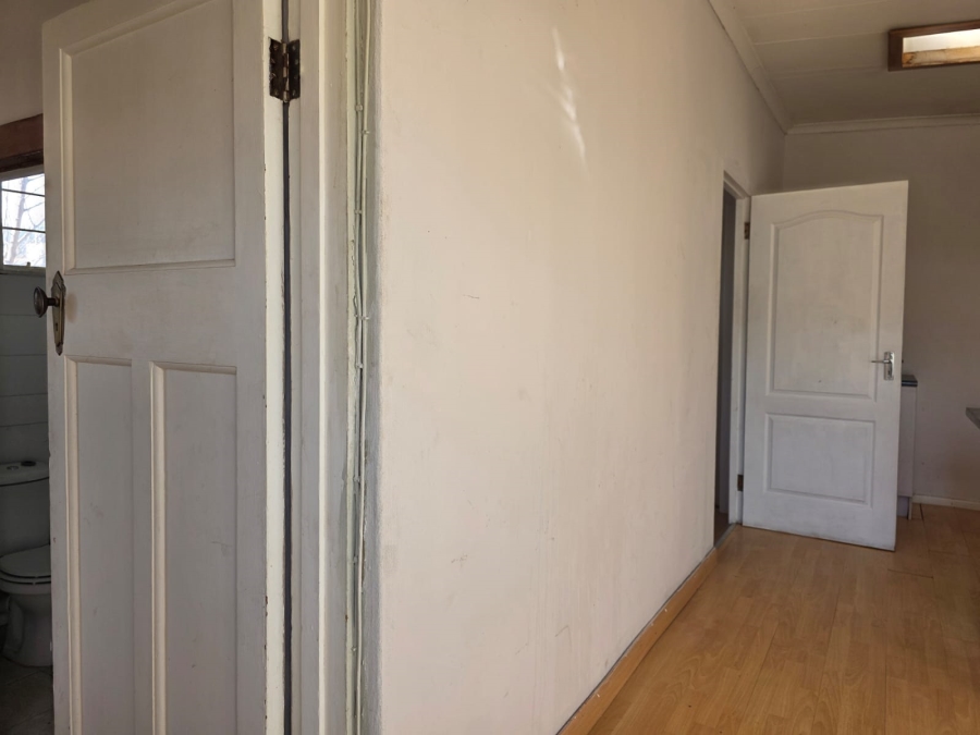 2 Bedroom Property for Sale in Orange Grove Gauteng