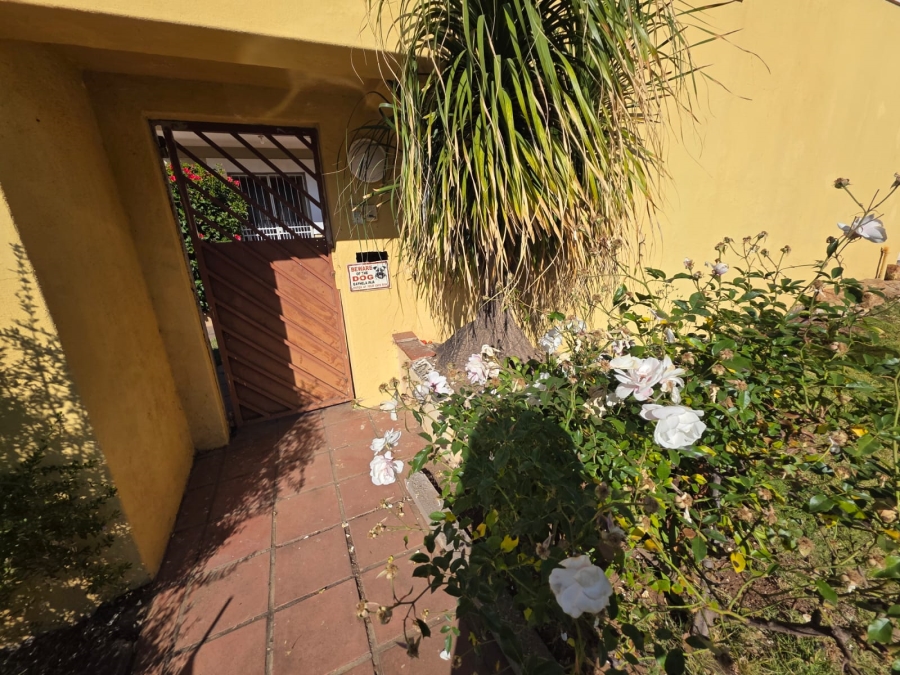 2 Bedroom Property for Sale in Orange Grove Gauteng