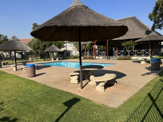3 Bedroom Property for Sale in Greenstone Hill Gauteng