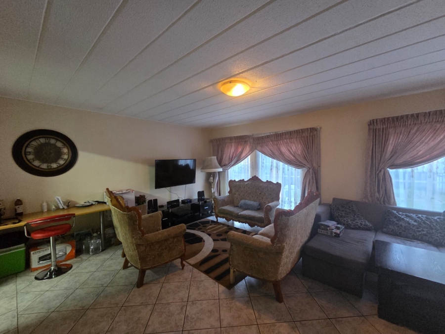 3 Bedroom Property for Sale in Eden Glen Gauteng