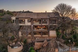 5 Bedroom Property for Sale in Glenvista Gauteng