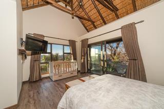 5 Bedroom Property for Sale in Glenvista Gauteng