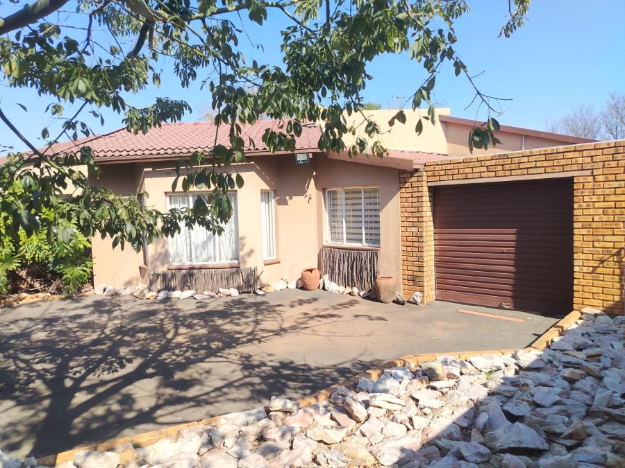 3 Bedroom Property for Sale in Mayberry Park Gauteng