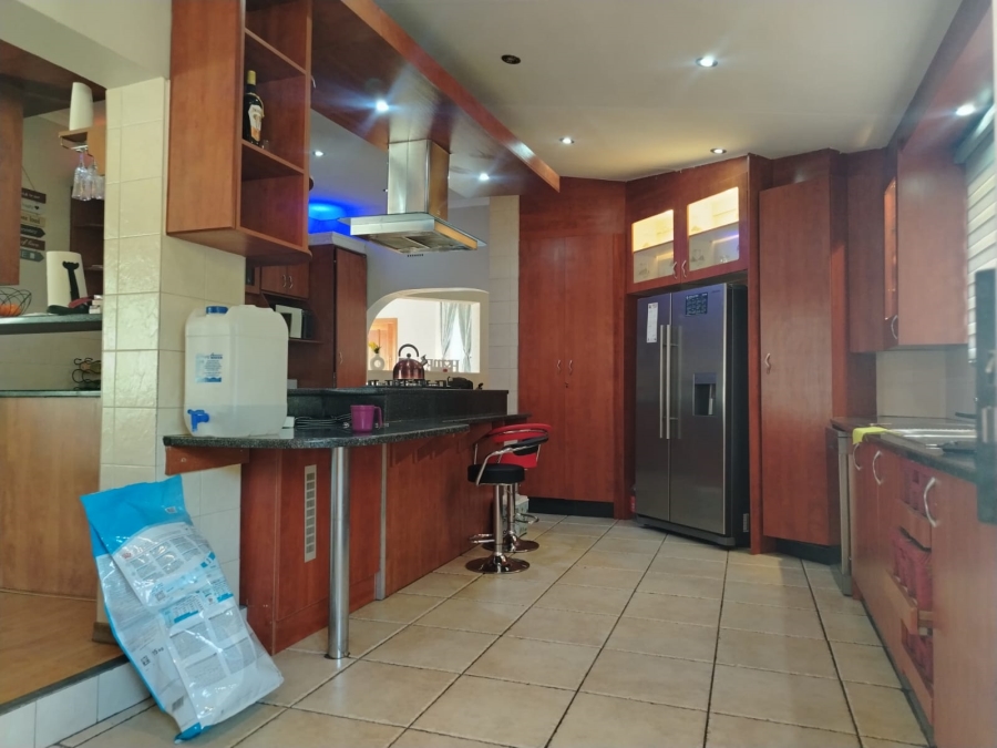 3 Bedroom Property for Sale in Mayberry Park Gauteng