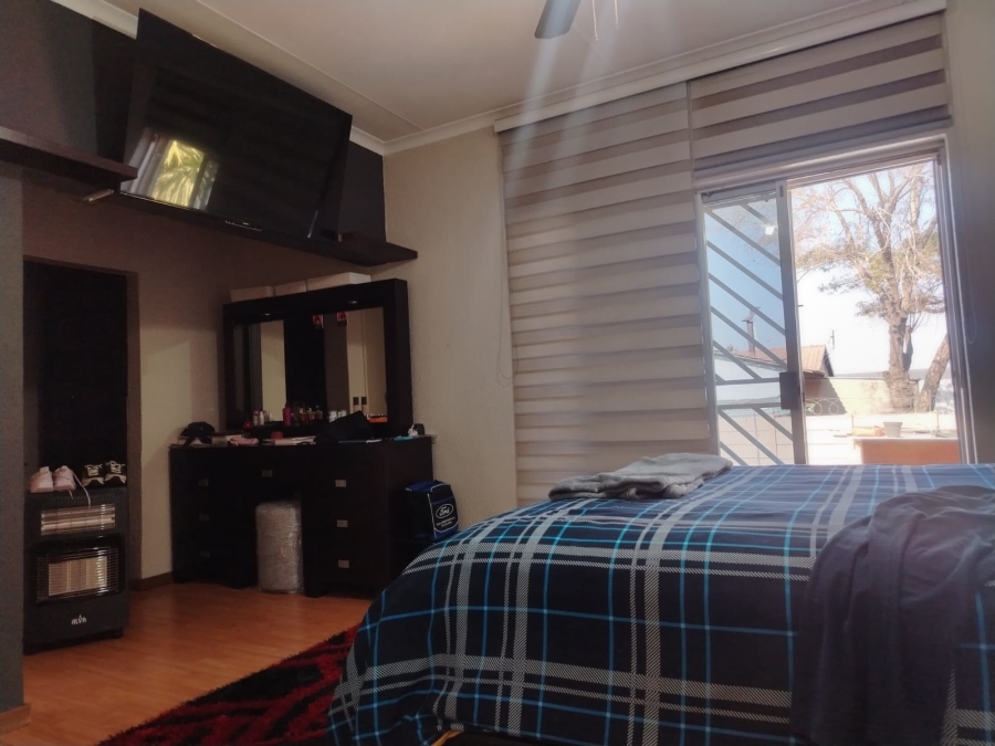 3 Bedroom Property for Sale in Mayberry Park Gauteng
