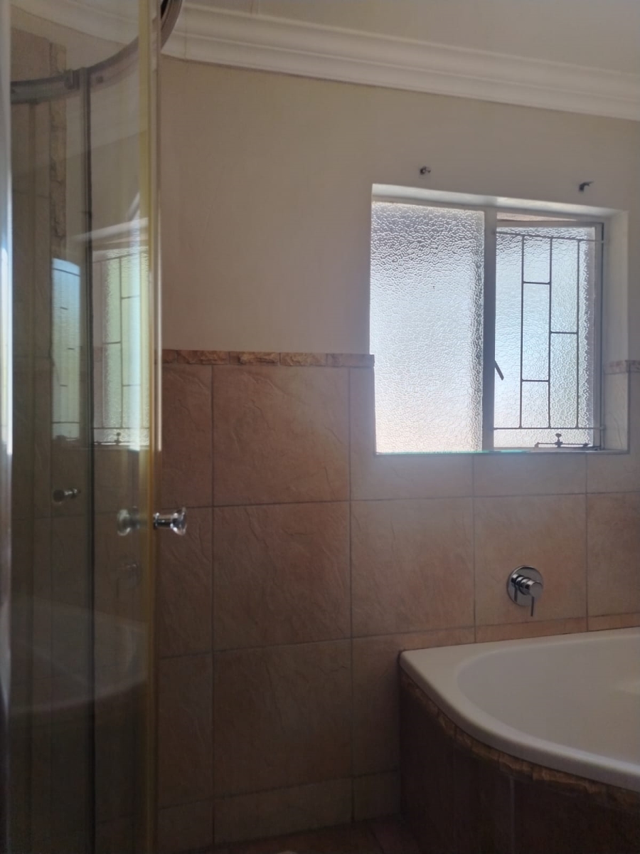 3 Bedroom Property for Sale in Mayberry Park Gauteng