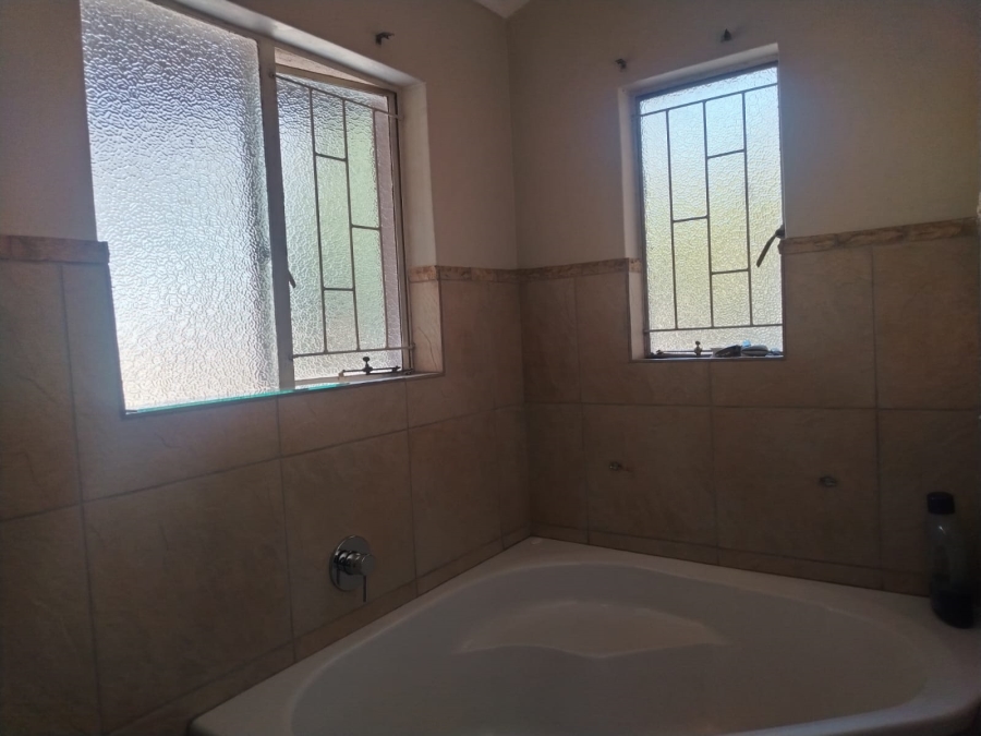 3 Bedroom Property for Sale in Mayberry Park Gauteng