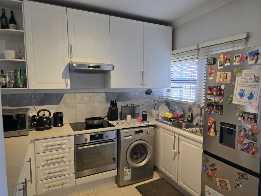 To Let 2 Bedroom Property for Rent in Melrose Estate Gauteng
