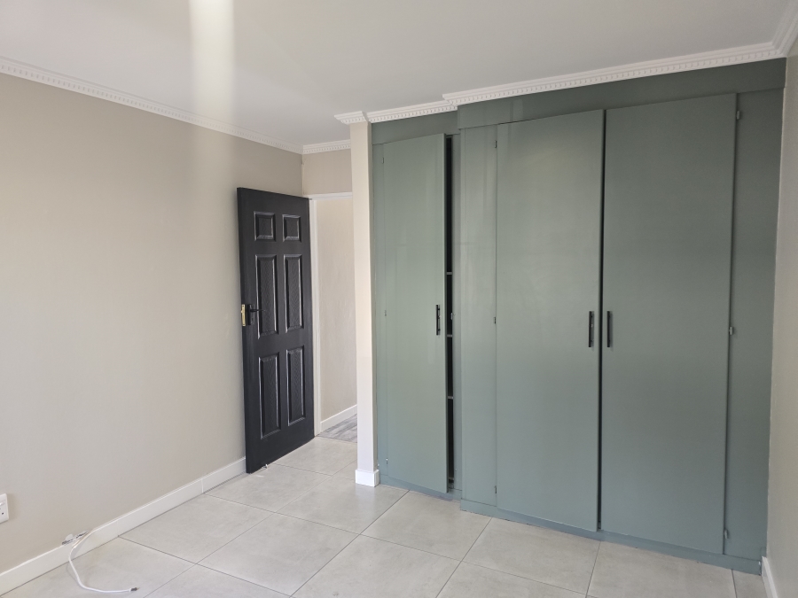 2 Bedroom Property for Sale in Lonehill Gauteng