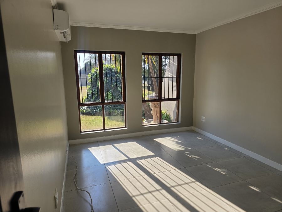 2 Bedroom Property for Sale in Lonehill Gauteng