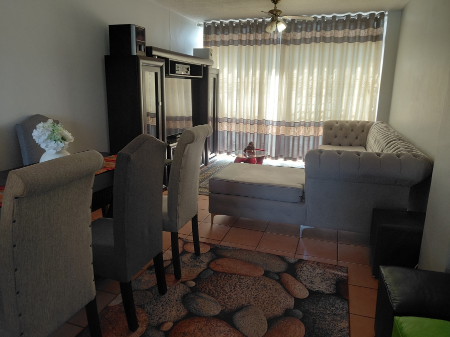 2 Bedroom Property for Sale in Pretoria North Gauteng