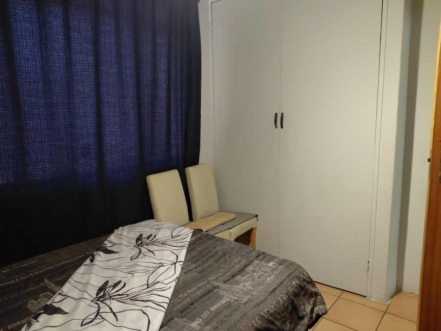 2 Bedroom Property for Sale in Pretoria North Gauteng