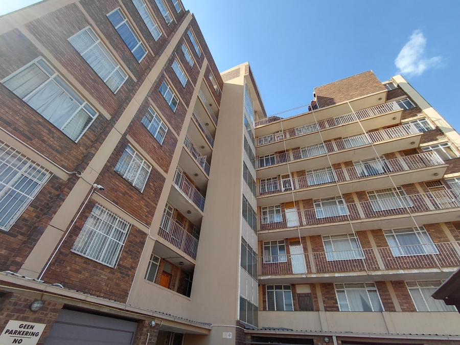 2 Bedroom Property for Sale in Pretoria North Gauteng