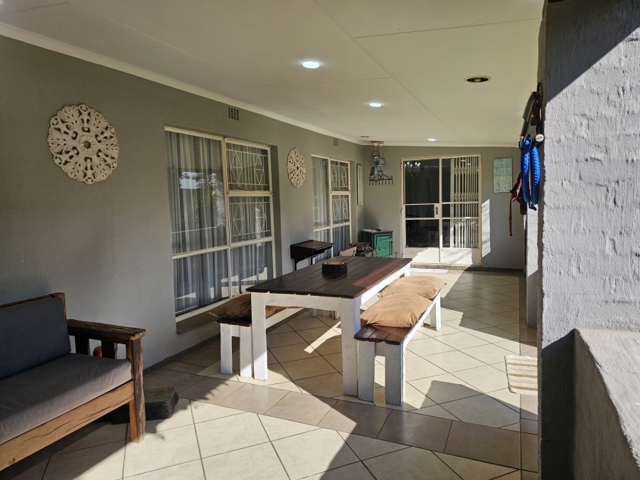 4 Bedroom Property for Sale in Brackenhurst Gauteng