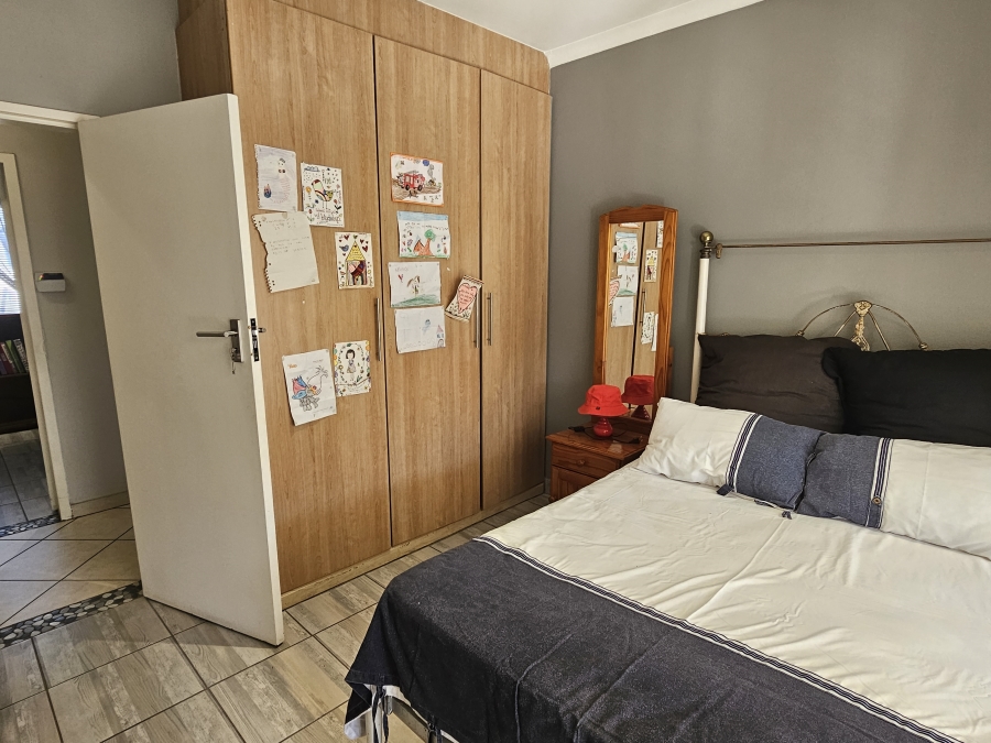 4 Bedroom Property for Sale in Brackenhurst Gauteng
