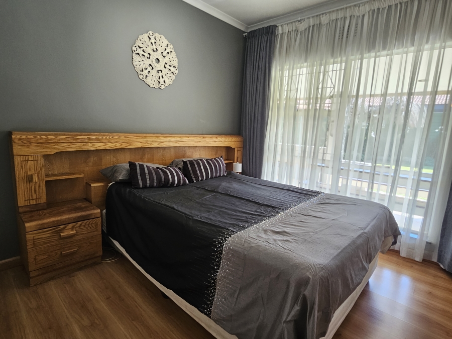 4 Bedroom Property for Sale in Brackenhurst Gauteng