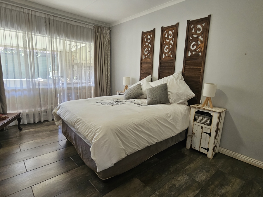 4 Bedroom Property for Sale in Brackenhurst Gauteng