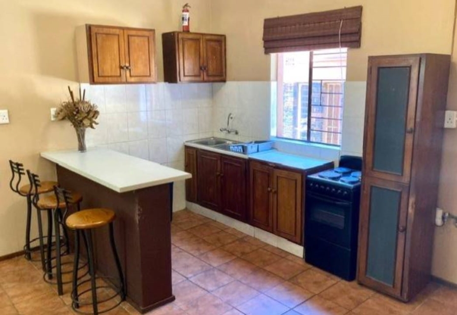 To Let 1 Bedroom Property for Rent in Fontainebleau Gauteng